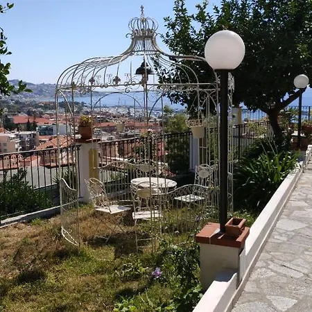 La Casa Del Sole 게스트하우스 3*