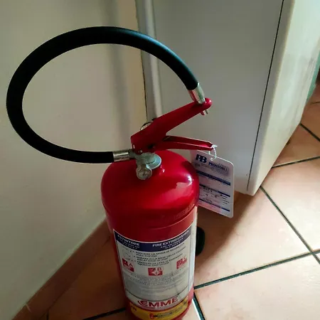 La Casa Del Sole 게스트하우스 산레모