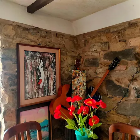 La Casa Del Sole 招待所 3*