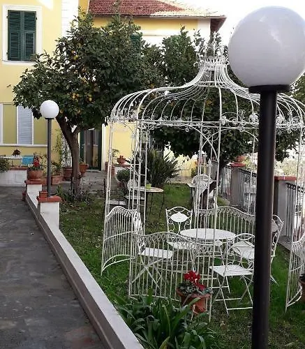 La Casa Del Sole Maison d'hôtes 3*